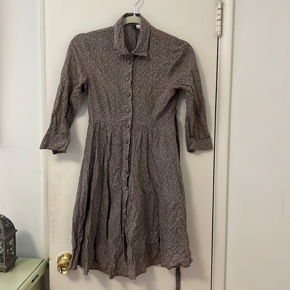 Cute vintage style frock!